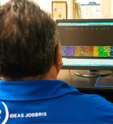 Empresa con 50 años de trayectoria en la industria de la maquila textil.